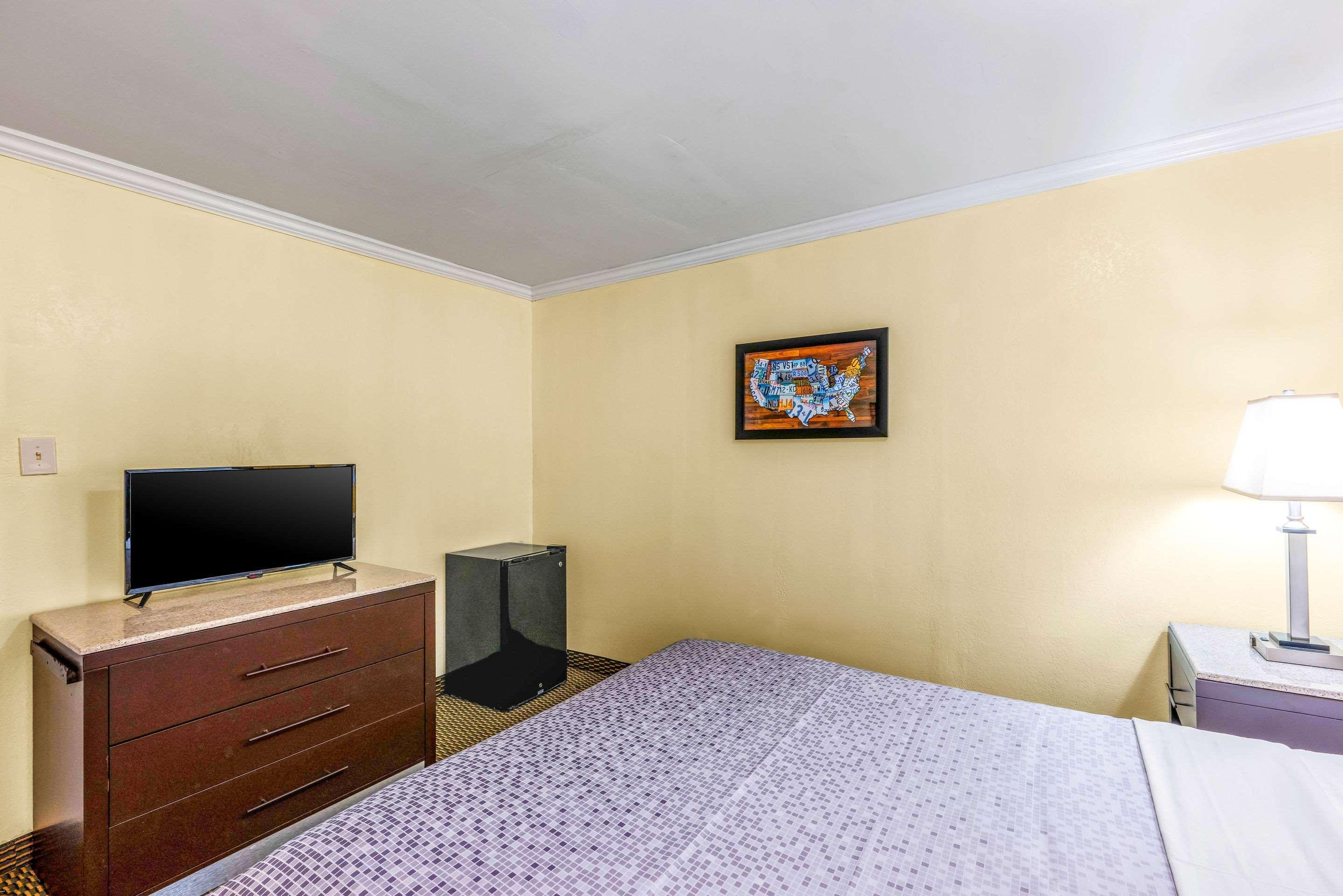 Econo Lodge Beach And Boardwalk أتلانتيك سيتي المظهر الخارجي الصورة