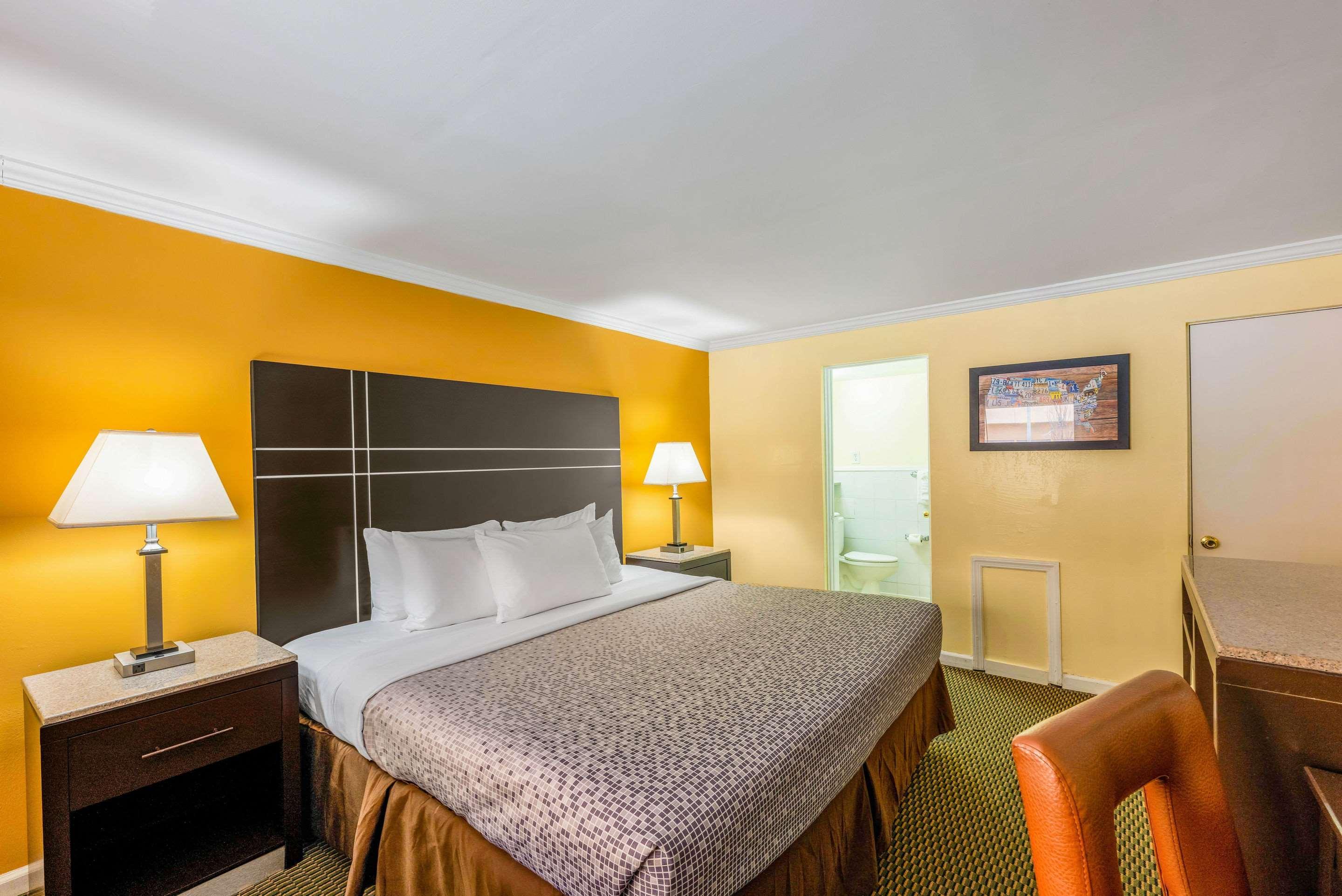 Econo Lodge Beach And Boardwalk أتلانتيك سيتي المظهر الخارجي الصورة